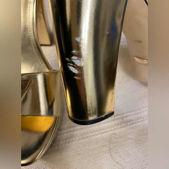 GUESS Gold Women's Heels size 10 - Picture 2 of 14